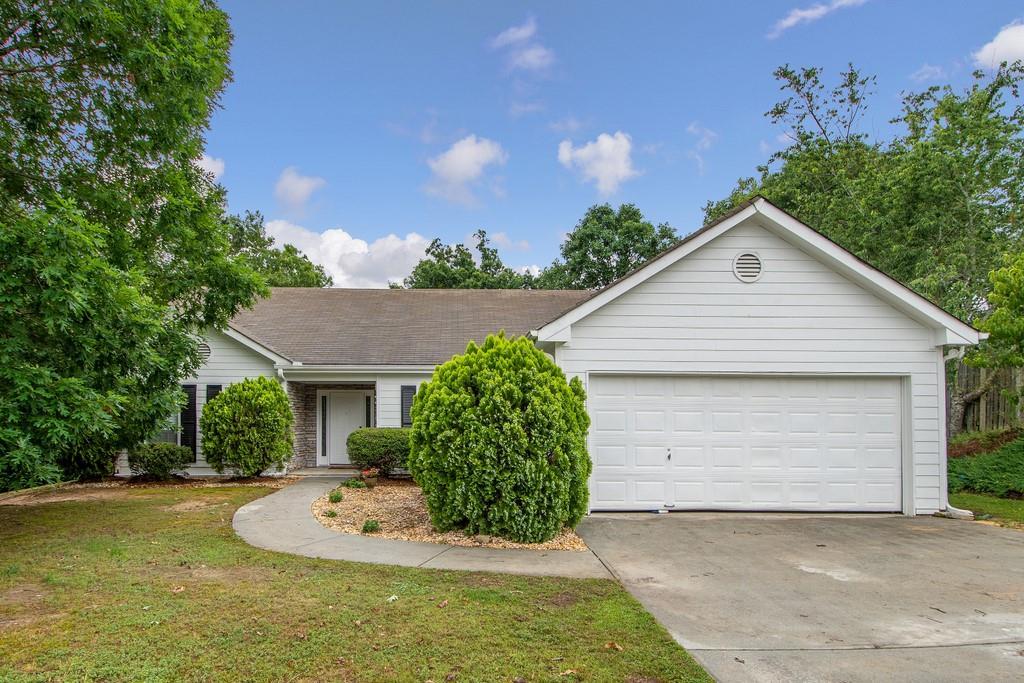 3235 Spincaster Way, Loganville, GA 30052