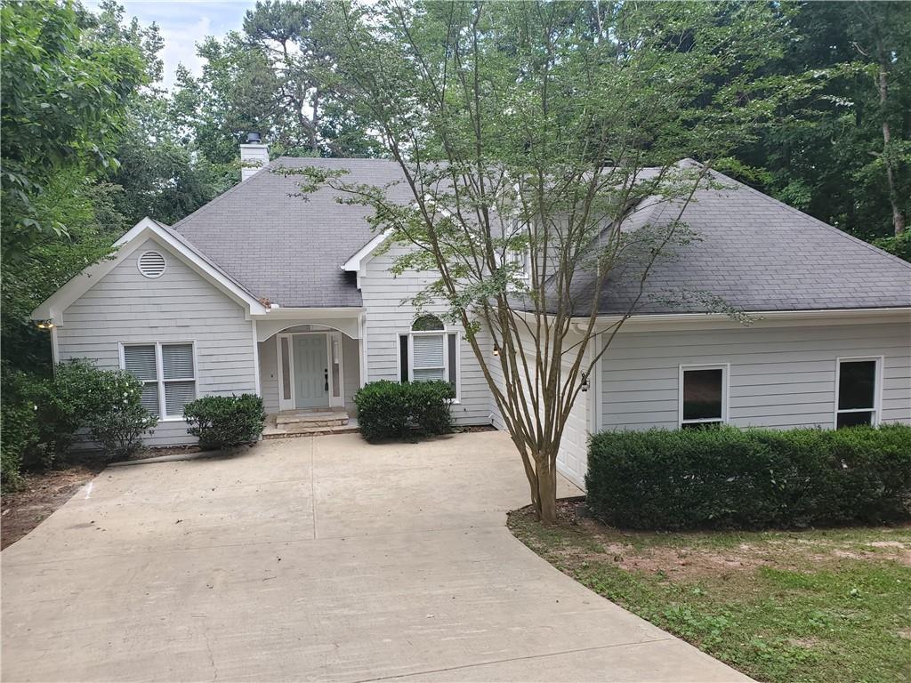 2552 Breton Ct., Buford, GA 30518