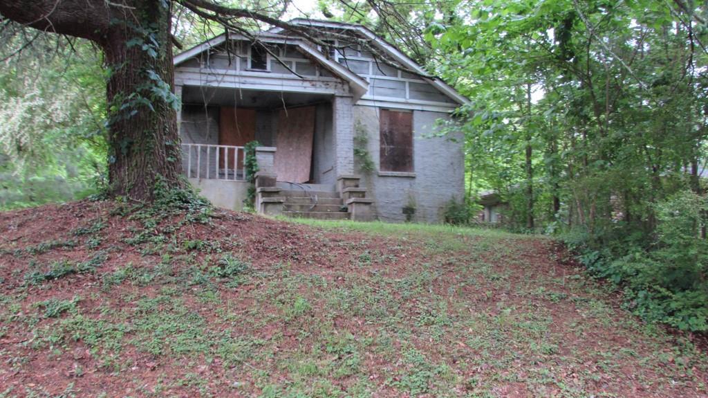 3163 Browns Mill Rd., Atlanta, GA 30354