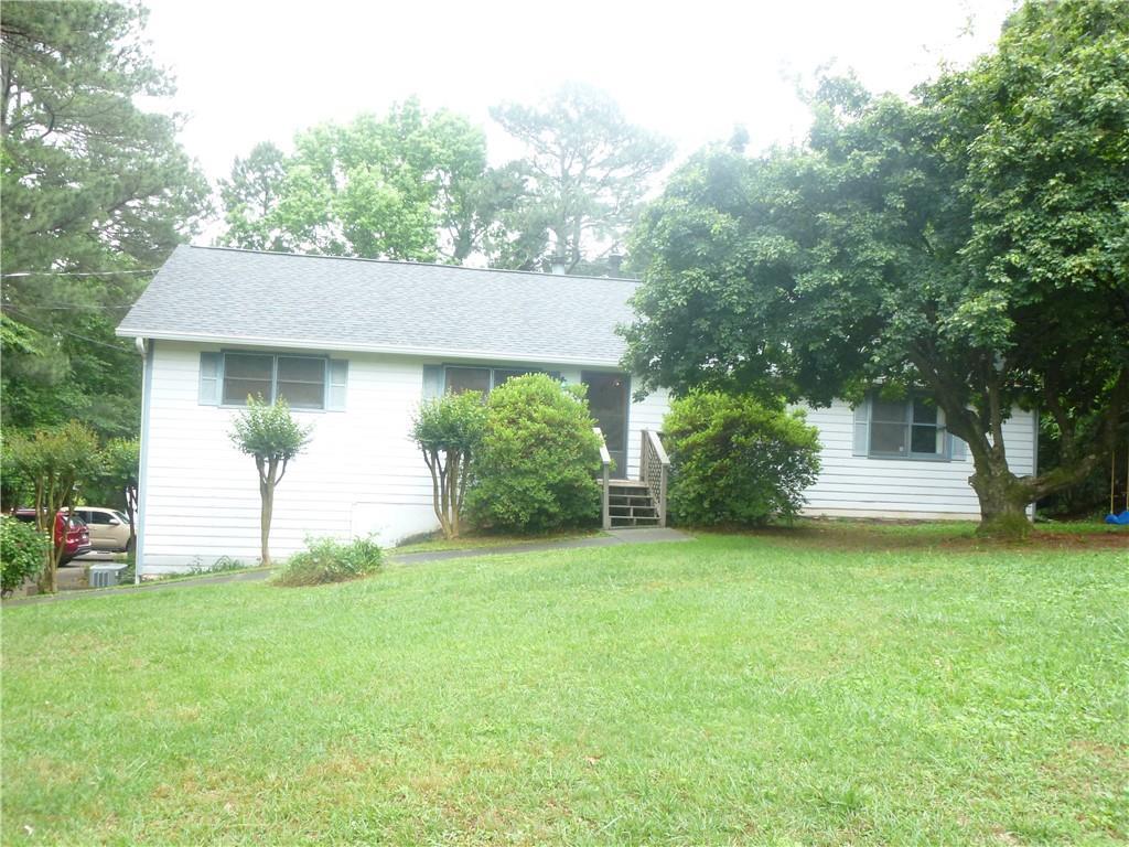 192 Bernice Dr., Lawrenceville, GA 30045