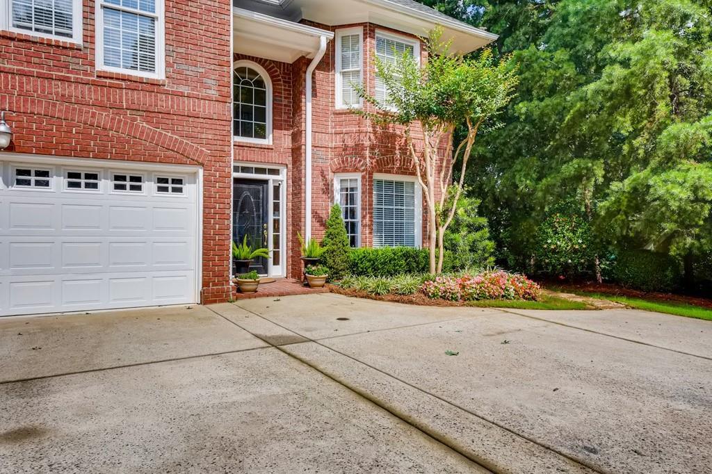6375 Glenridge Dr. #201, Sandy Springs, GA 30328