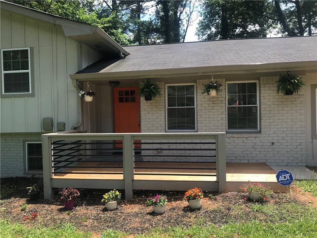 3089 Del Monico Dr., Decatur, GA 30032