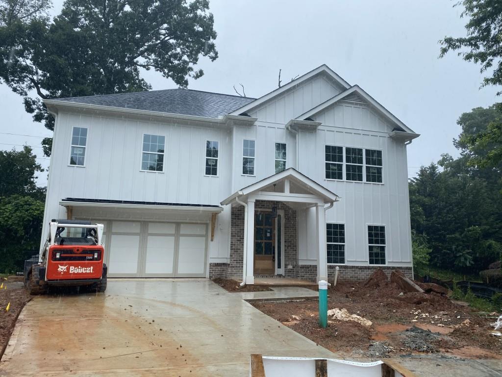 2357 Preston Park Ct., Decatur, GA 30032
