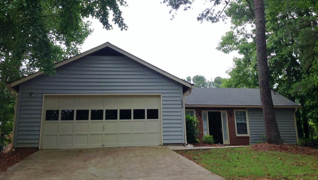 1600 Lauranceae Way, Riverdale, GA 30296