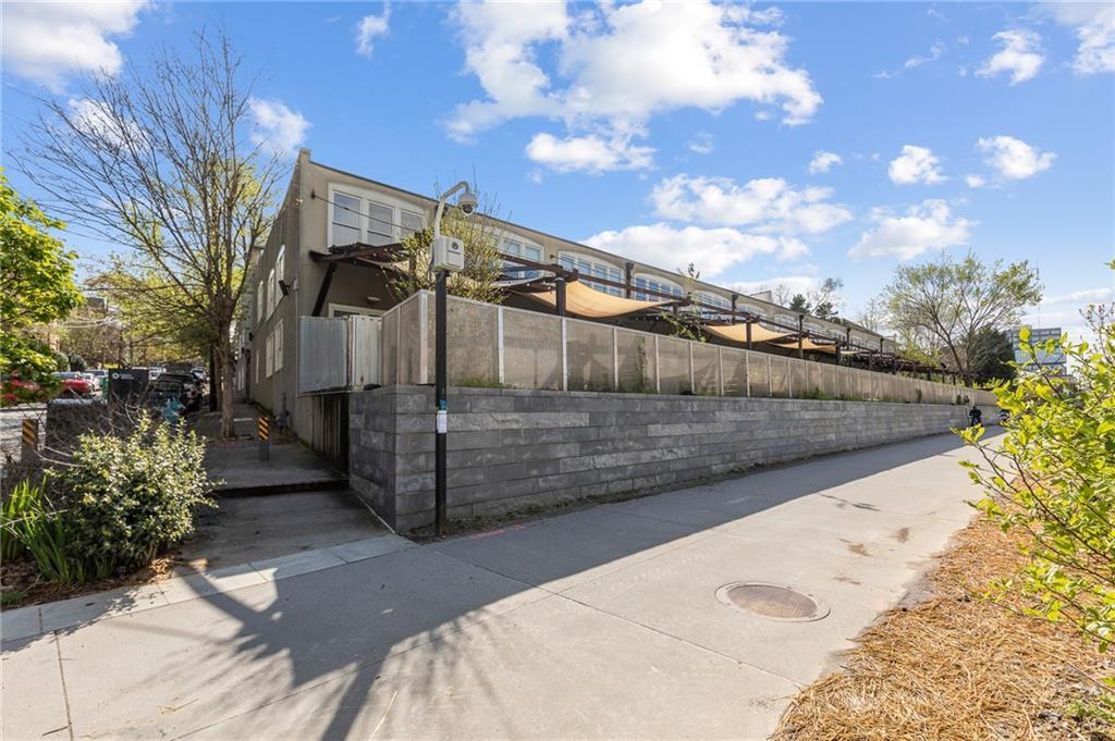 675 Greenwood Ave. #122, Atlanta, GA 30306