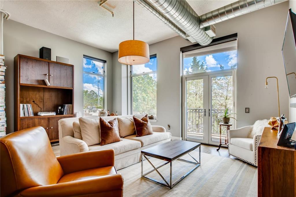 3820 Roswell Rd. #307, Atlanta, GA 30342