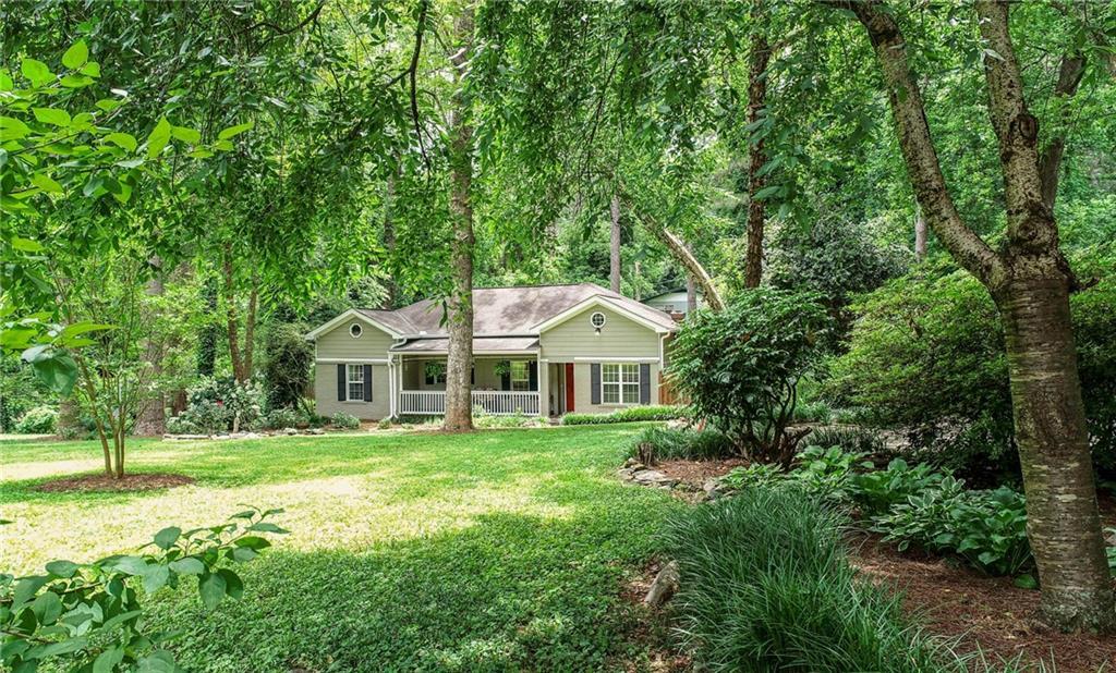 2869 Amelia Ave., Decatur, GA 30032