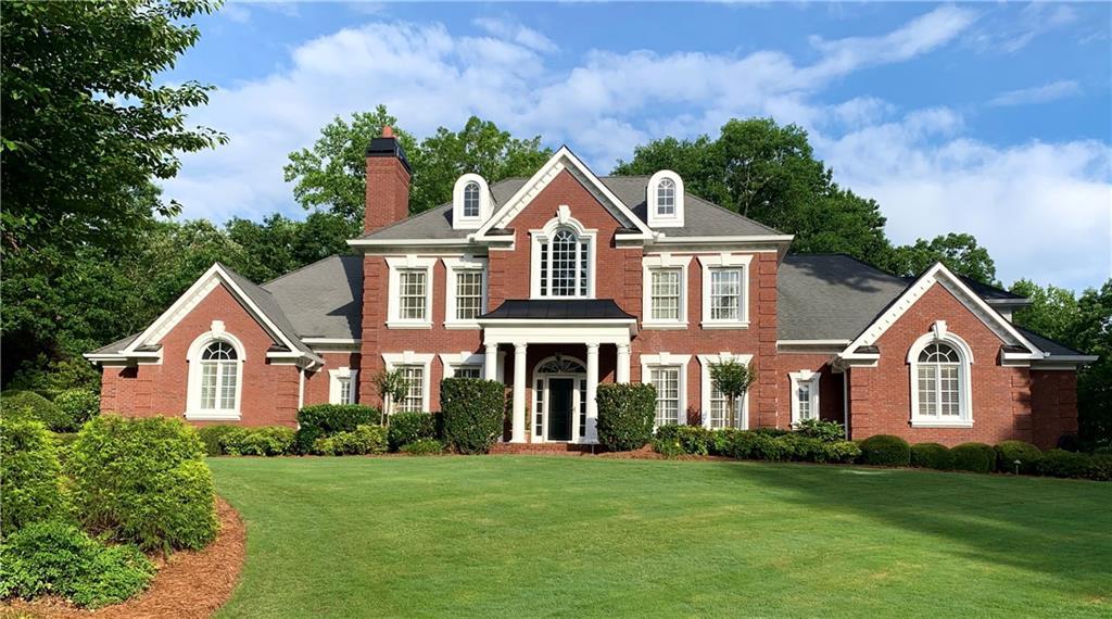 825 Fawn Meadow Ct., Roswell, GA 30075