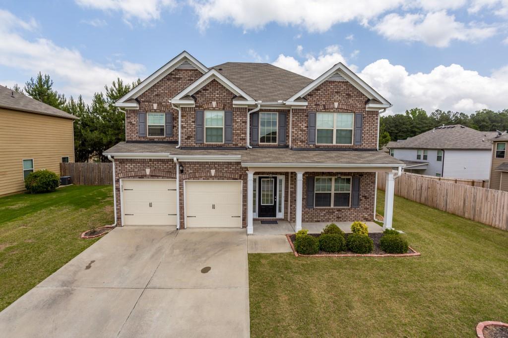 32 Fall Creek Ln., Dallas, GA 30132