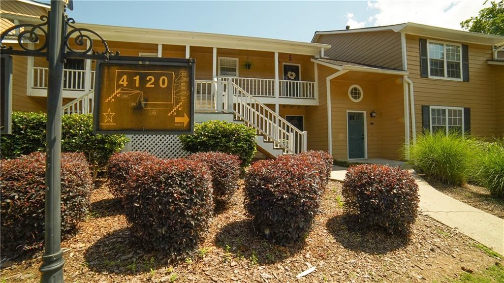 4120 Riverlook Pkwy. #206, Marietta, GA 30067