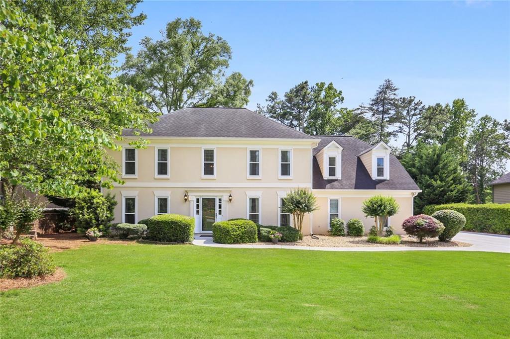 2570 Chestea Dr., Marietta, GA 30066