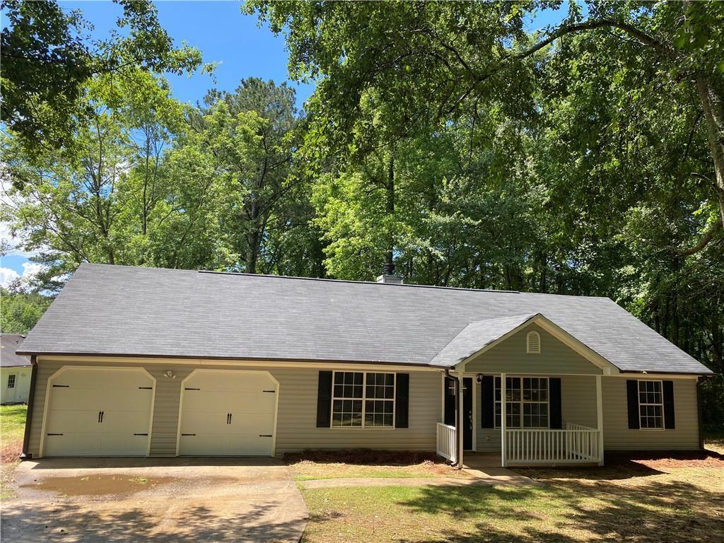360 4th St., Newnan, GA 30263