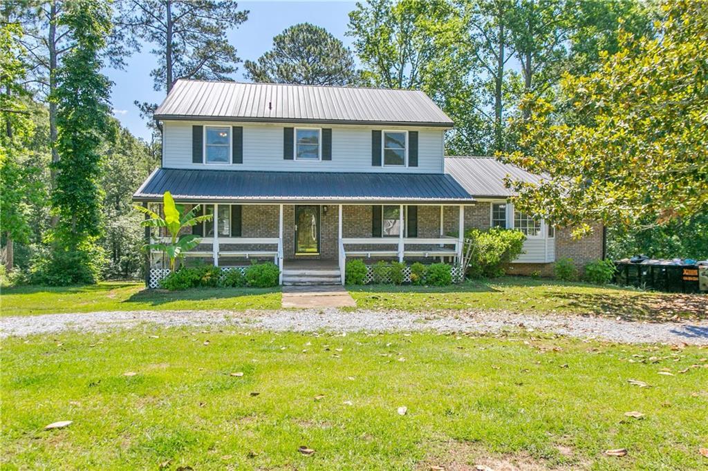 5470 Kilroy Ln., Douglasville, GA 30135