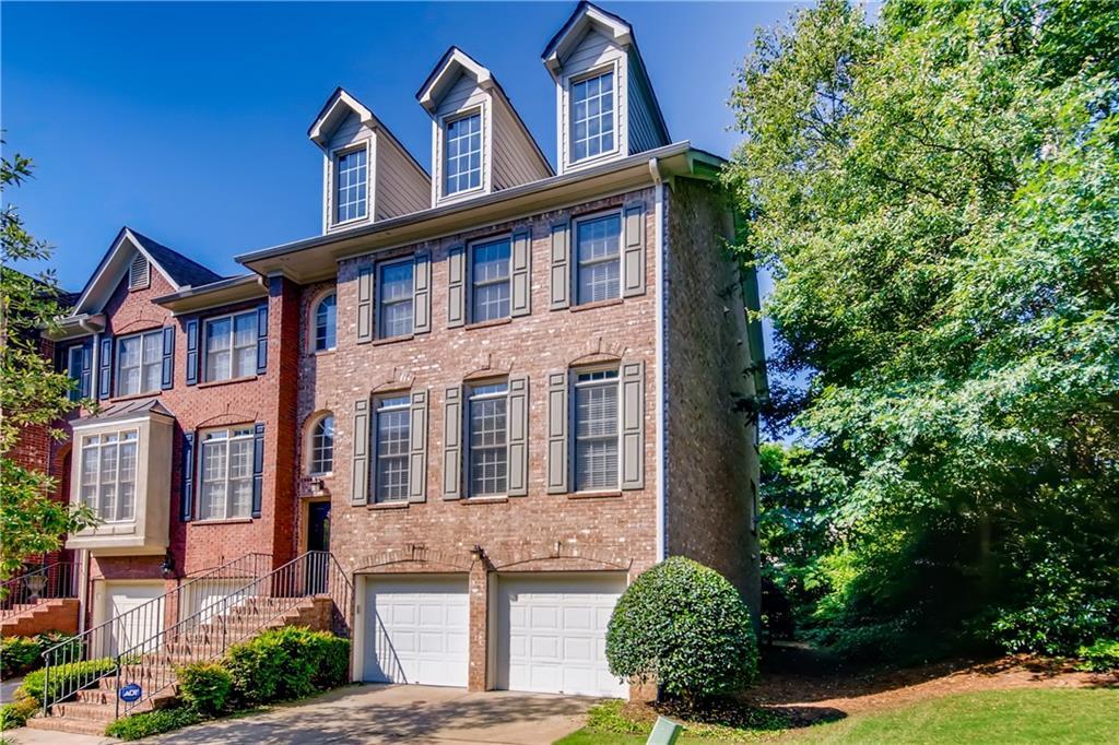 1239 Dunwoody Cove, Dunwoody, GA 30338