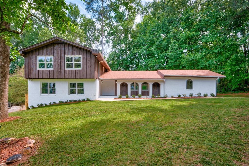 5429 Highfield Dr., Stone Mountain, GA 30088