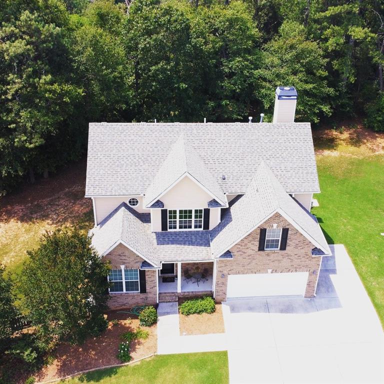 1477 Rockview Ln., Loganville, GA 30052