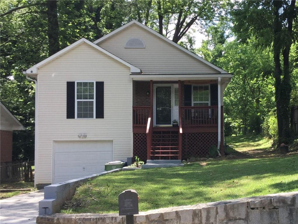 122 Stratford Dr., Atlanta, GA 30311