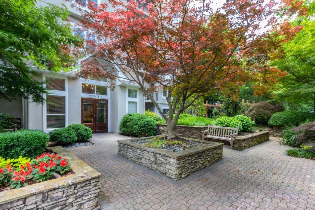 1510 River Green Dr., Atlanta, GA 30327