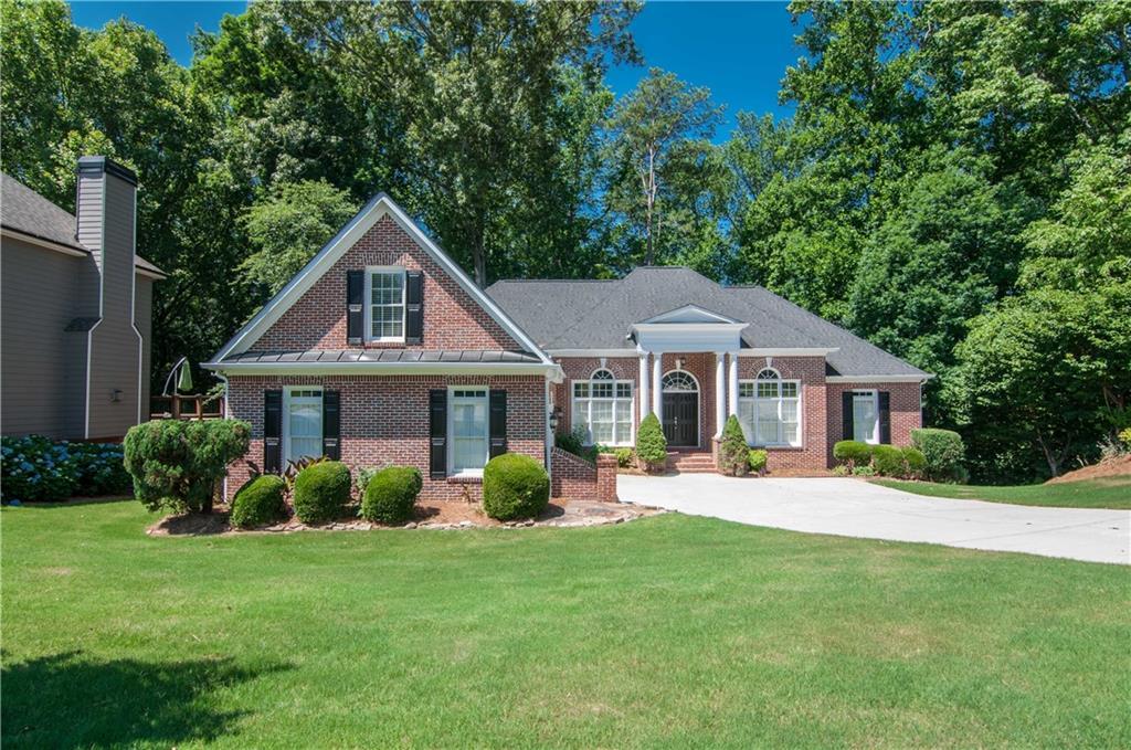 1001 Windsor Creek Dr., Grayson, GA 30017