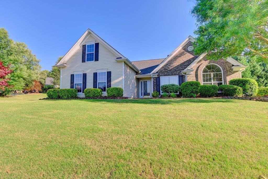 712 Fairmont Park Dr., Dacula, GA 30019