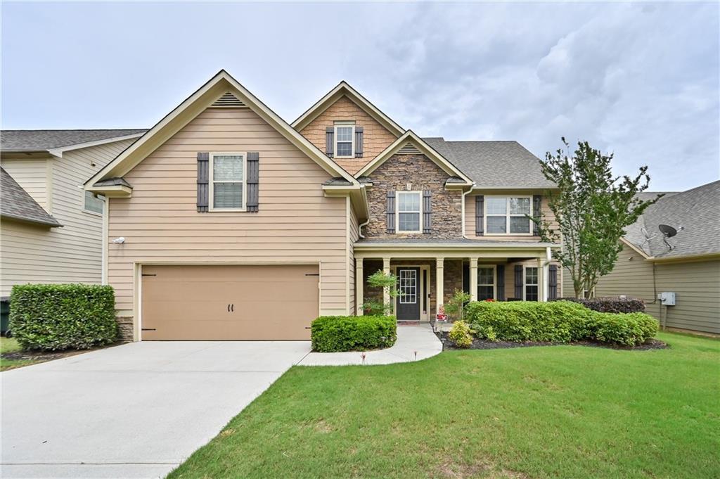 4356 Gateview Dr., Loganville, GA 30052