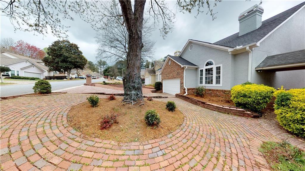 2332 Oakwood Way, Smyrna, GA 30080