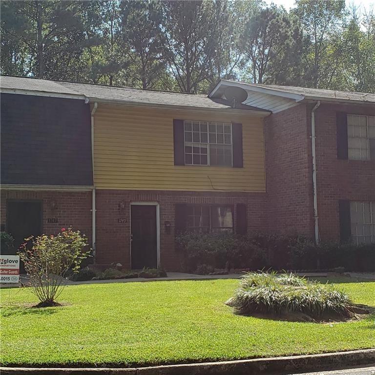 1749 Whitehall Forest Ct., Atlanta, GA 30316