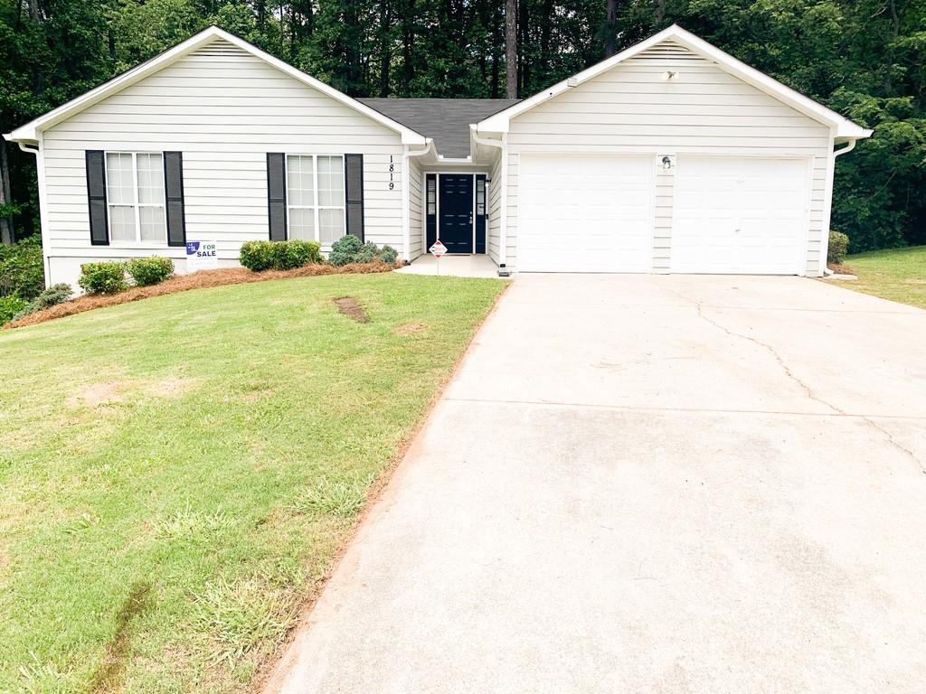 1819 Amber Ct., Lithonia, GA 30058