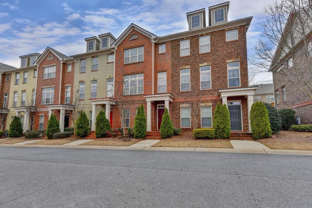 10679 Weir Way, Alpharetta, GA 30022