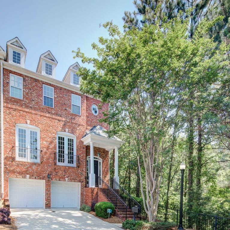 1702 Woodwalk Creek #1, Atlanta, GA 30339