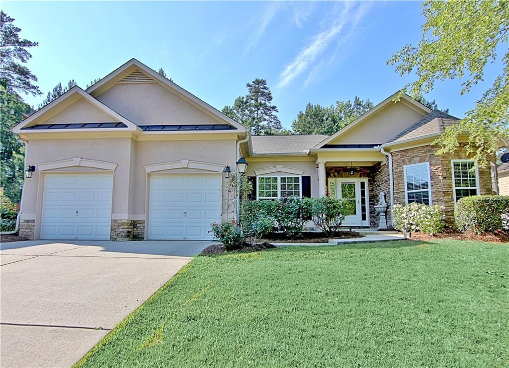 7754 The Lakes Dr., Fairburn, GA 30213