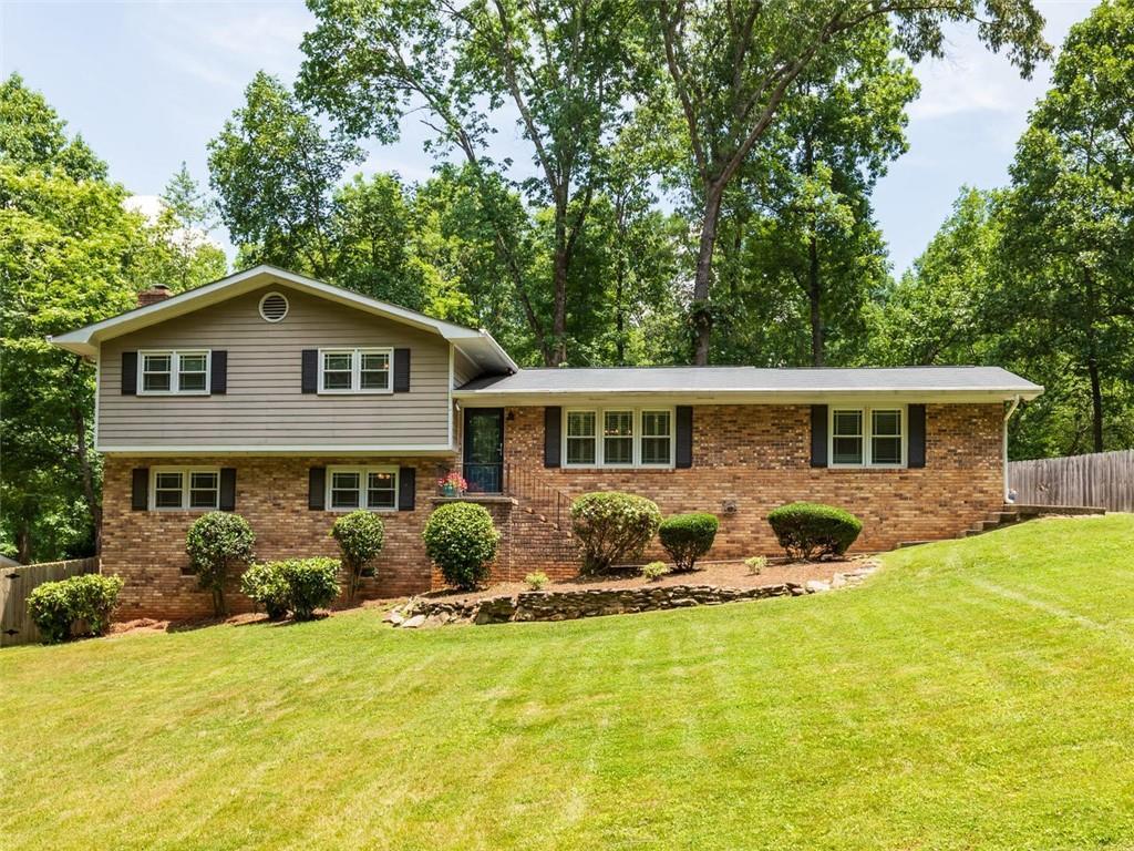 3783 Ashwood Dr., Smyrna, GA 30080
