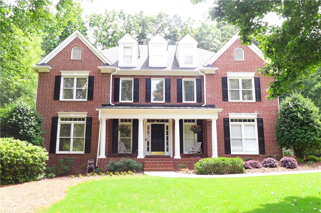196 Woodcliff Ct., Suwanee, GA 30024