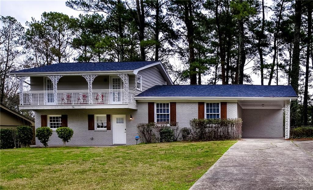 1742 Austin Dr., Decatur, GA 30032
