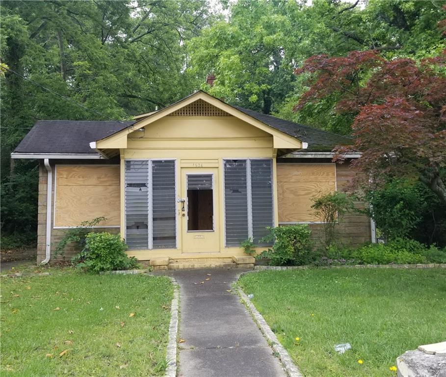 1526 Martin Luther King Jr Dr., Atlanta, GA 30314