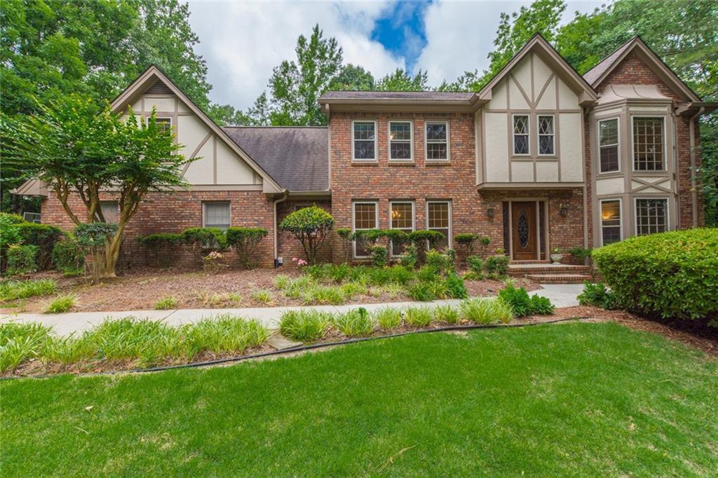 31 Parkstone Ct., Stone Mountain, GA 30087
