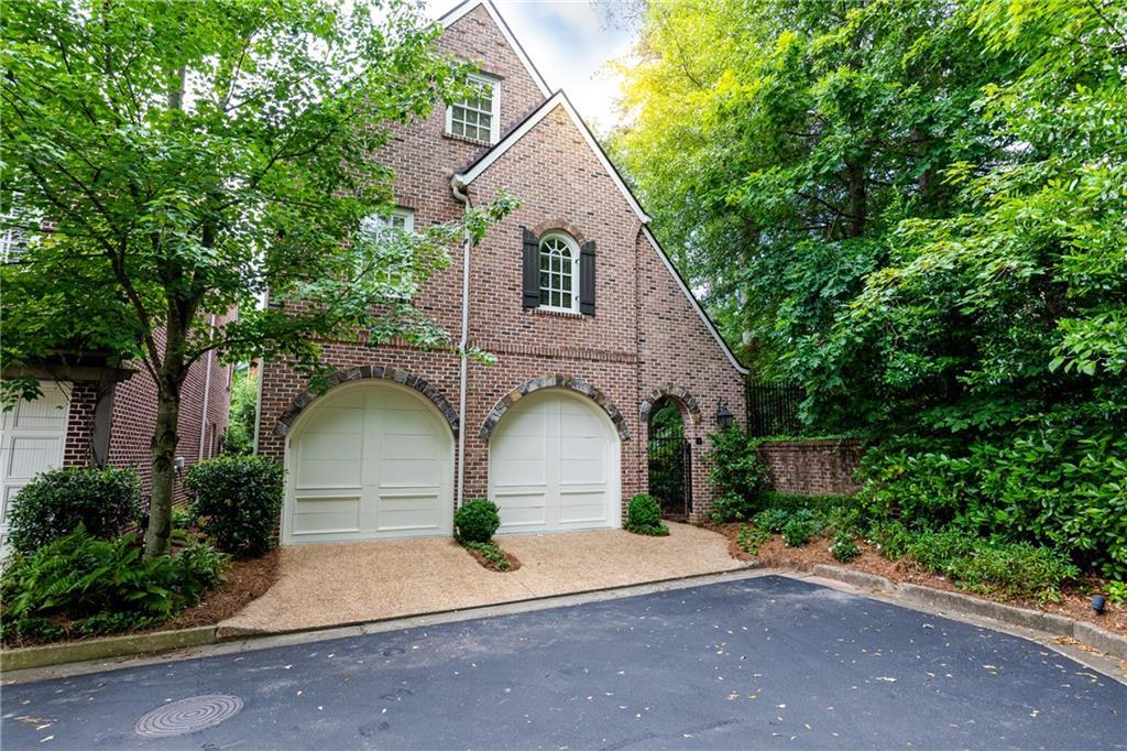 2070 Howell Mill Rd., Atlanta, GA 30318