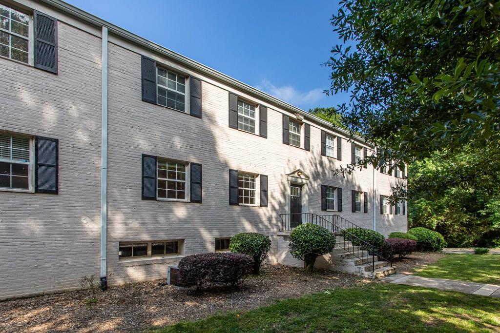 405 Willow Ln. #1, Decatur, GA 30030