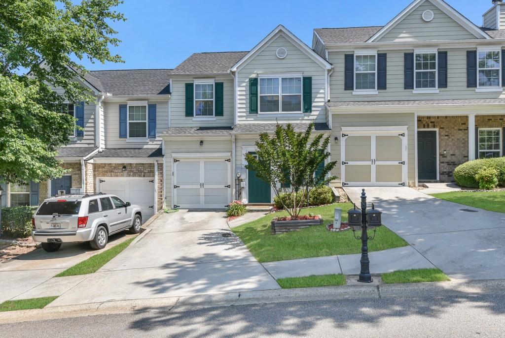 212 Valley Crossing, Canton, GA 30114