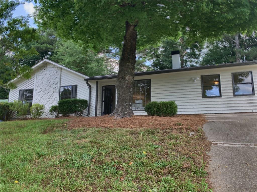 1341 Kings Ridge Dr., Norcross, GA 30093