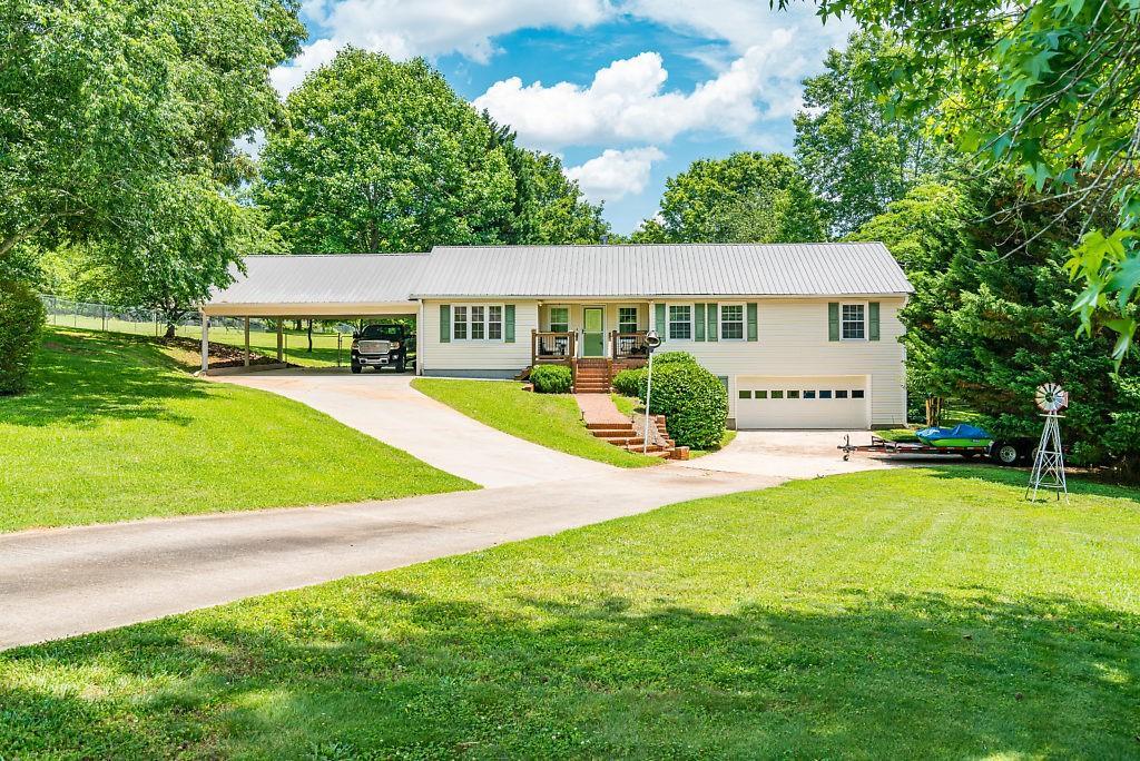 353 Mccready Dr., Dallas, GA 30157