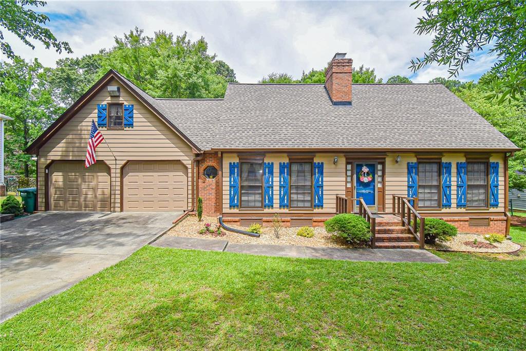 2683 Ashworth Cir., Snellville, GA 30078