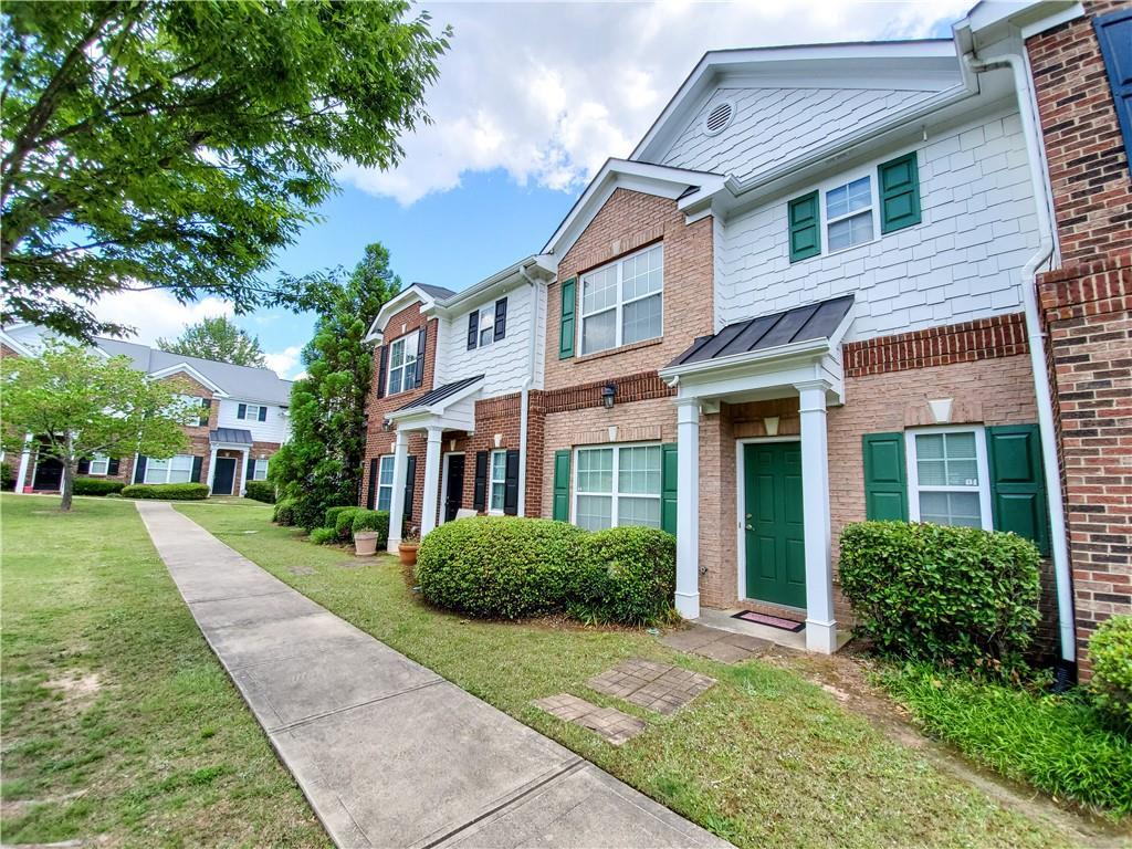 2813 Village Trace, East Point, GA 30344