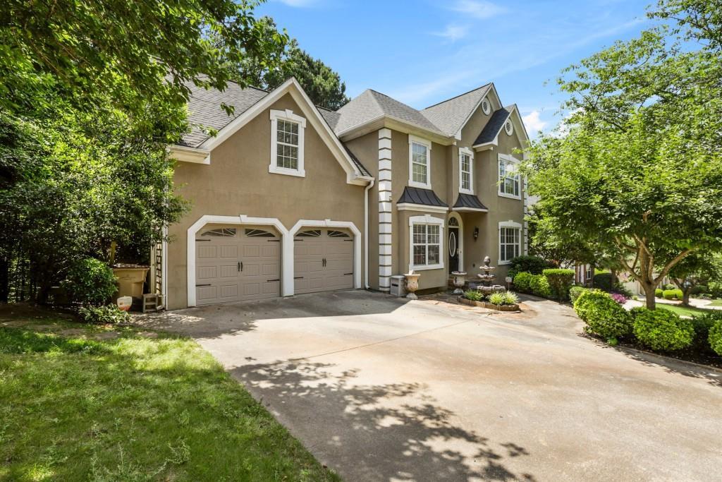 207 Wind Ship Ln., Woodstock, GA 30189