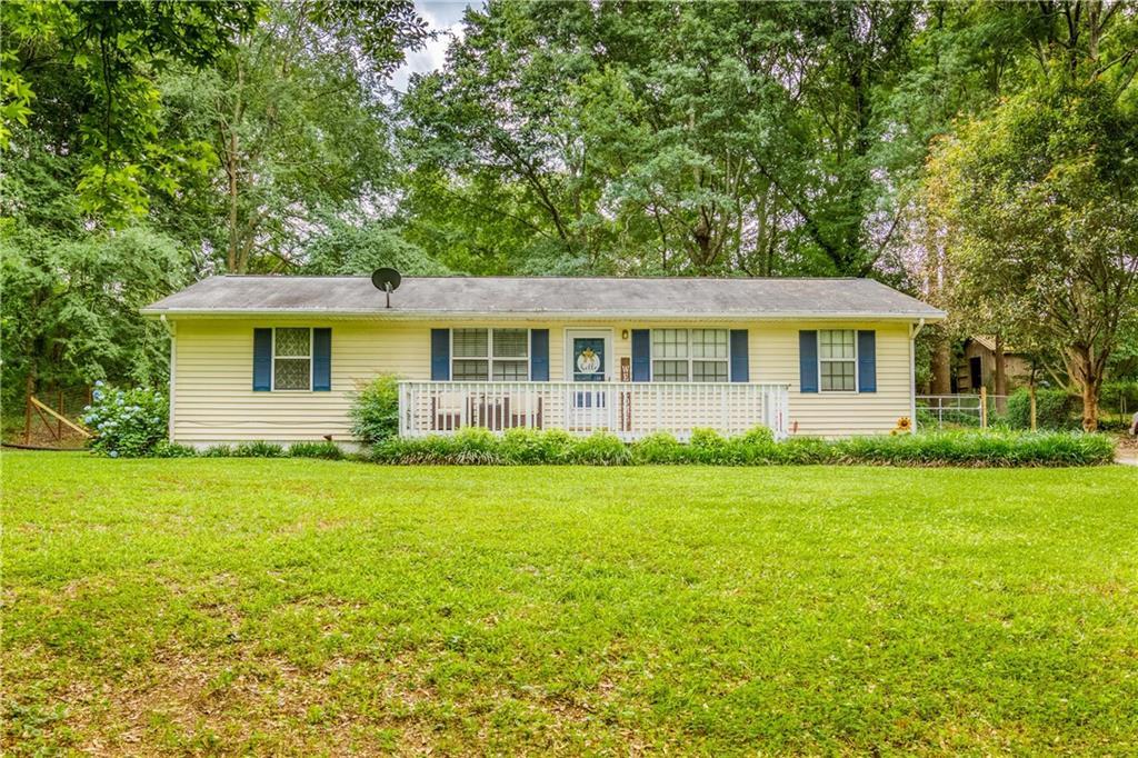 963 Honeysuckle Tr., Winder, GA 30680