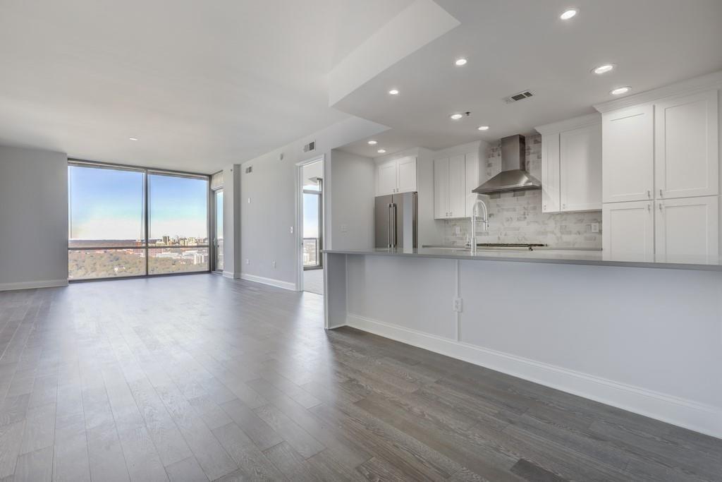 270 17th St. #2604, Atlanta, GA 30363