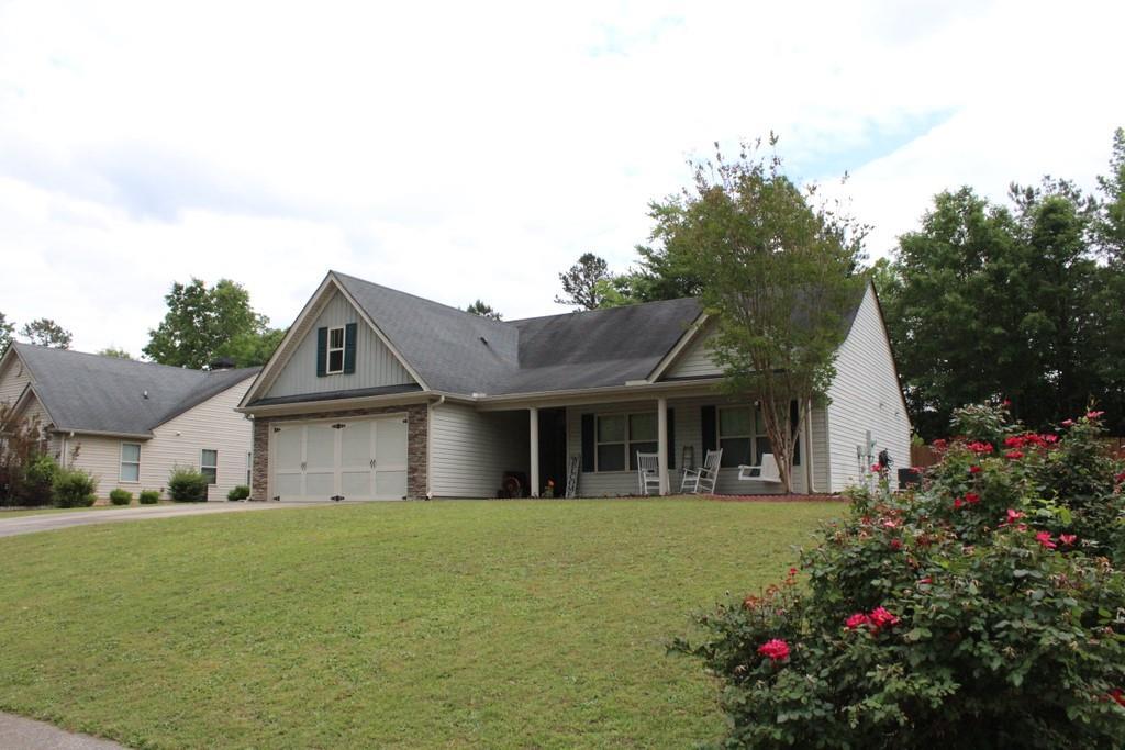 88 Bear Ln., Temple, GA 30179