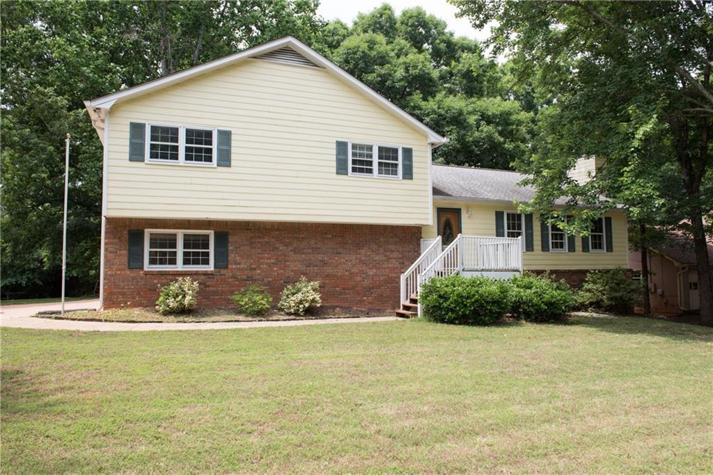 511 Senior Dr., Lawrenceville, GA 30044