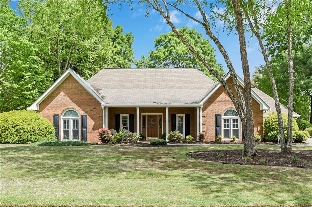 12335 Crabapple Chase Dr., Alpharetta, GA 30004