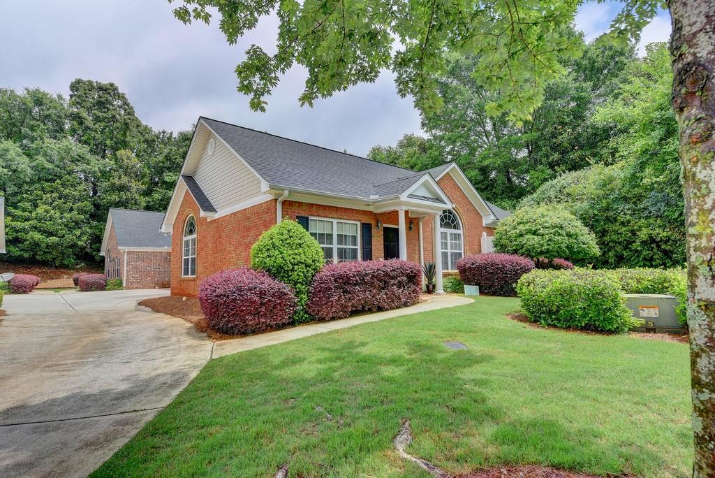 3302 Raes Creek Rd. #33, Marietta, GA 30008